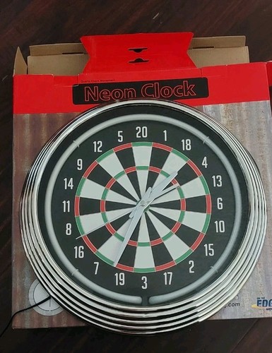 Neon green light dartboard - up,